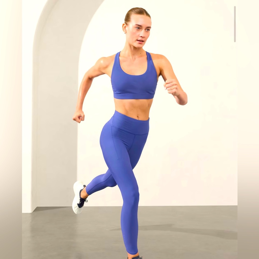 Athleta NWT PACESETTER ULTRA HIGH RISE 7/8 LEGGING in Dusk